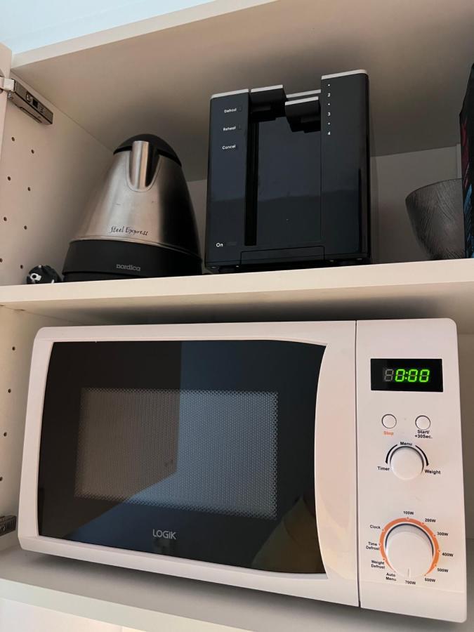 Appartement Kaksio Helsingissae Omalla Parkkipaikalla *